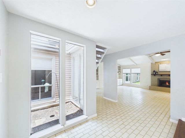 1010 Baronridge Drive, Seabrook, TX 77586