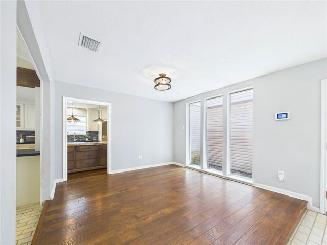 1010 Baronridge Drive, Seabrook, TX 77586