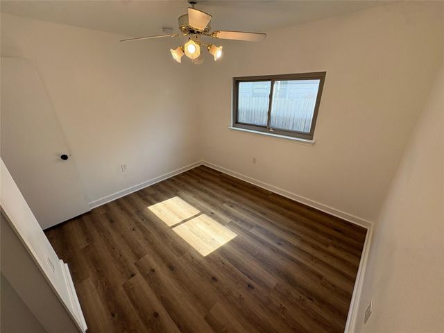 8003 Bannock LN, Austin, TX 78747