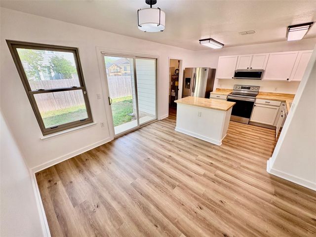 8003 Bannock LN, Austin, TX 78747