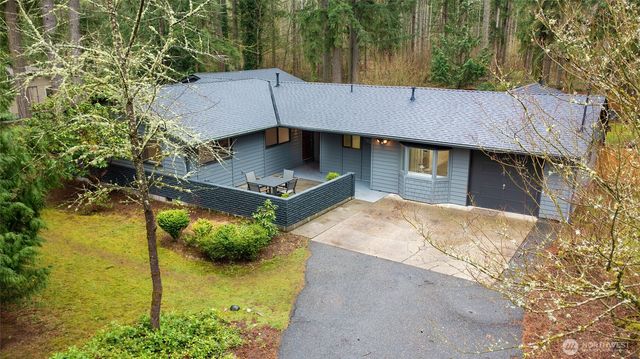24705 SE 31st Place, Sammamish, WA 98075