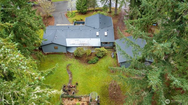 24705 SE 31st Place, Sammamish, WA 98075
