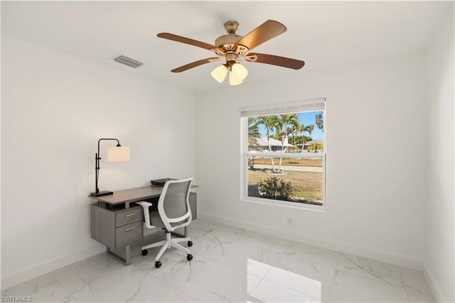 6055 Macbeth LN, Fort Myers, FL 33908