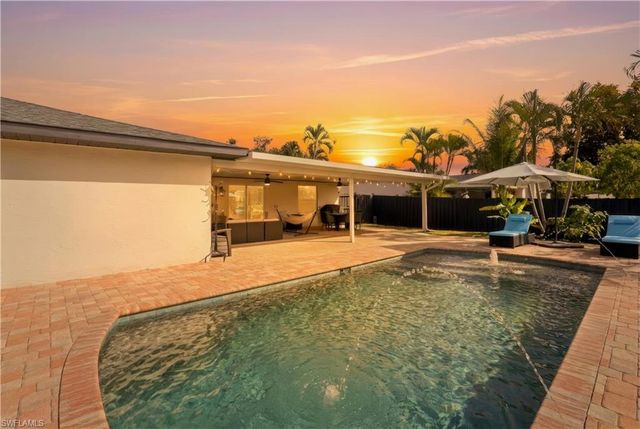 6055 Macbeth LN, Fort Myers, FL 33908