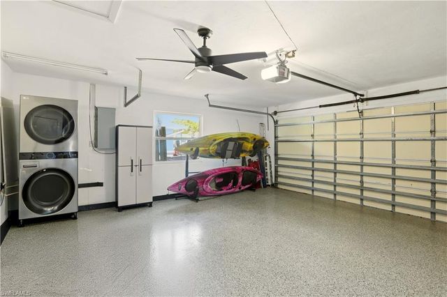 6055 Macbeth LN, Fort Myers, FL 33908