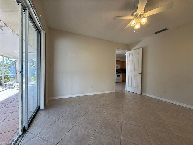 224 SE 3rd TER, Cape Coral, FL 33990