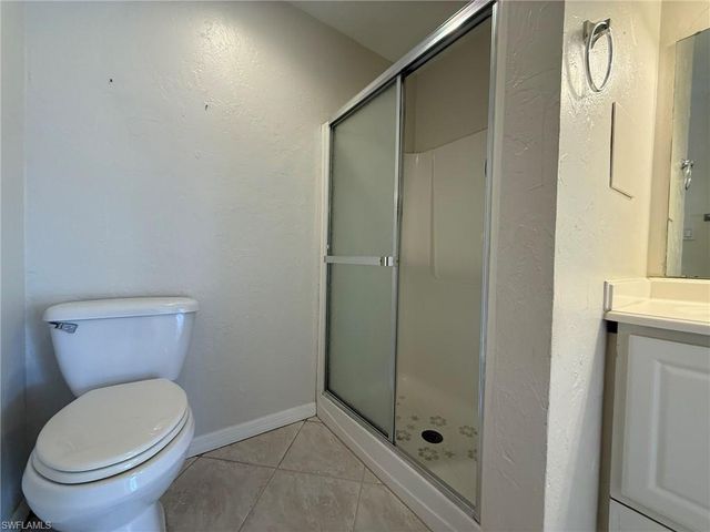 224 SE 3rd TER, Cape Coral, FL 33990