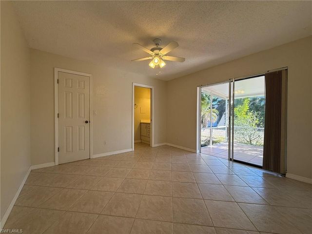 224 SE 3rd TER, Cape Coral, FL 33990