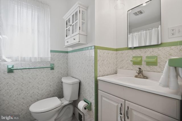 539 GARFIELD AVE, Glenside, PA 19038