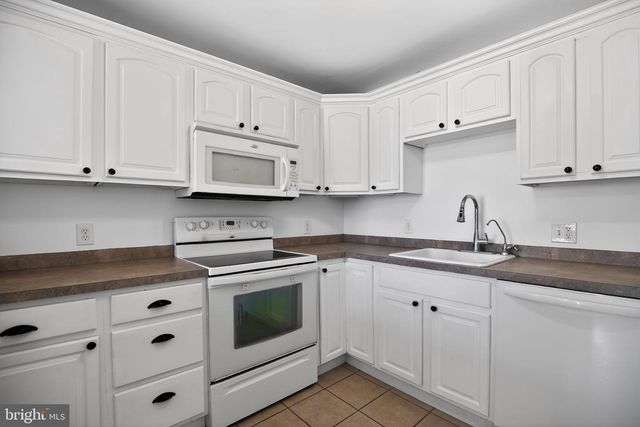 539 GARFIELD AVE, Glenside, PA 19038