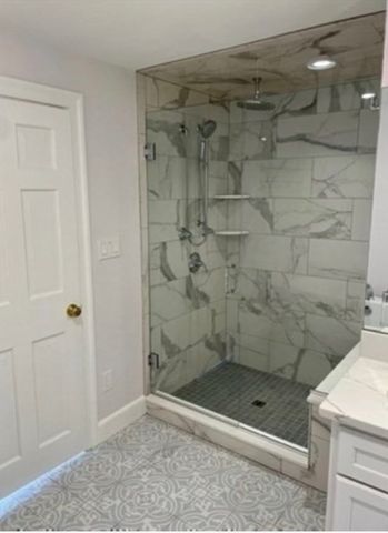 124 Pilgrim Rd, Wellesley, MA 02481