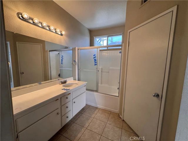 2014 W Dawnview Drive, Rialto, CA 92377