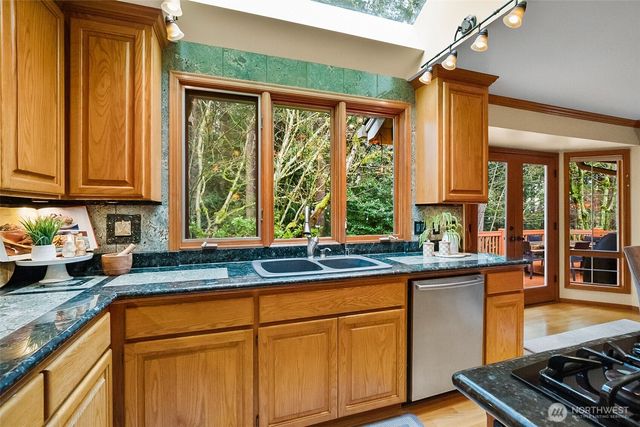 14917 NE 167th Street, Woodinville, WA 98072