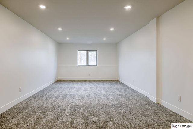 315 S 55th Street, Lincoln, NE 68510