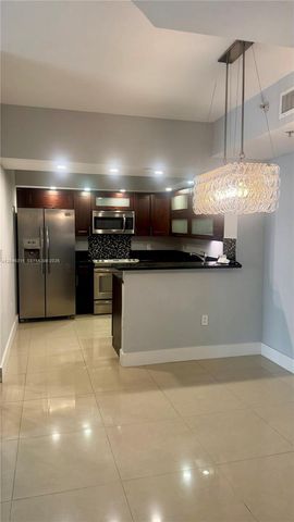 100 N Federal Hwy 1025, Fort Lauderdale, FL 33301