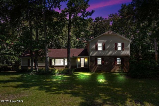 4606 Country Club Drive N, Wilson, NC 27896