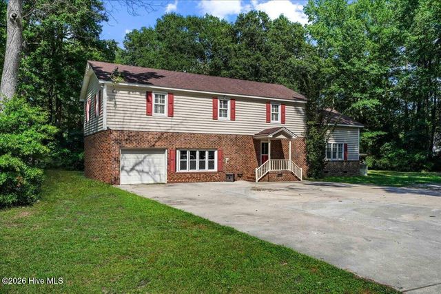 4606 Country Club Drive N, Wilson, NC 27896
