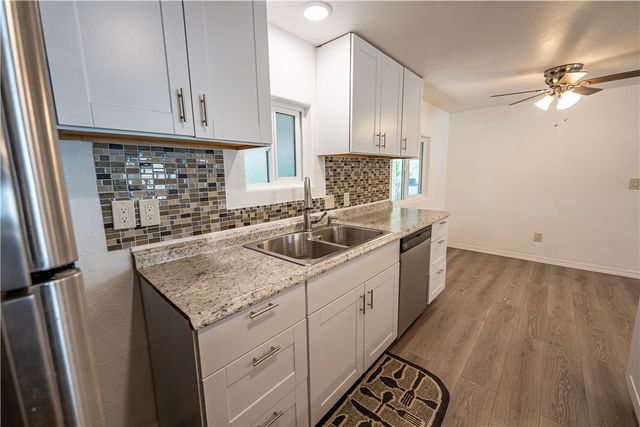 3155 E Neal Avenue, Kingman, AZ 86409