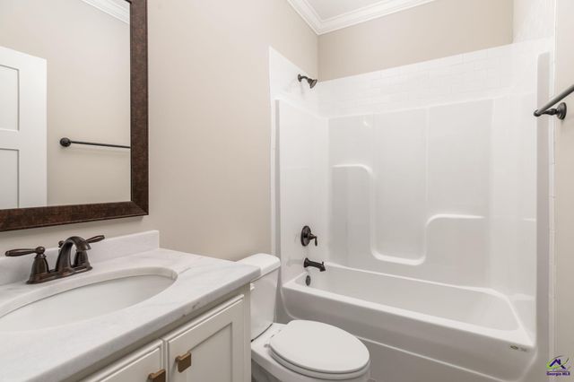 315 Woodlands Boulevard, Kathleen, GA 31047