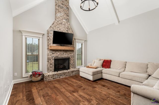 315 Woodlands Boulevard, Kathleen, GA 31047