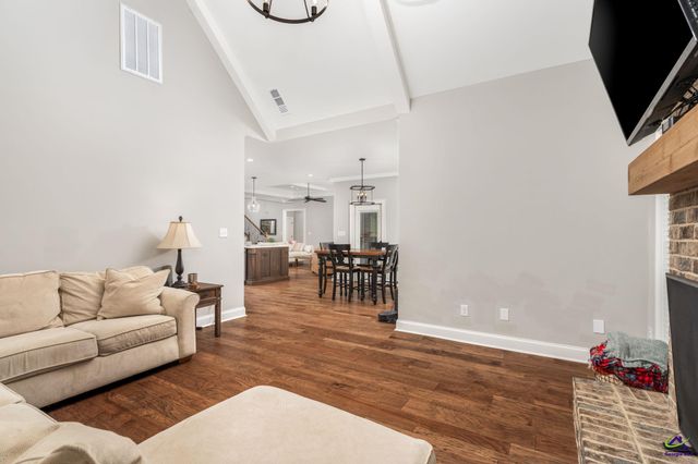 315 Woodlands Boulevard, Kathleen, GA 31047