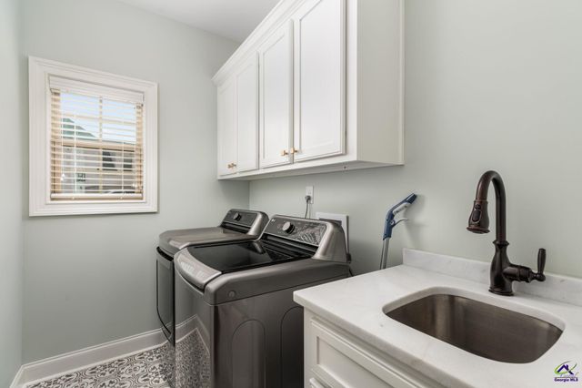 315 Woodlands Boulevard, Kathleen, GA 31047
