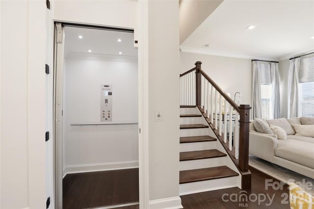 311 Emerson Avenue, Charlotte, NC 28204