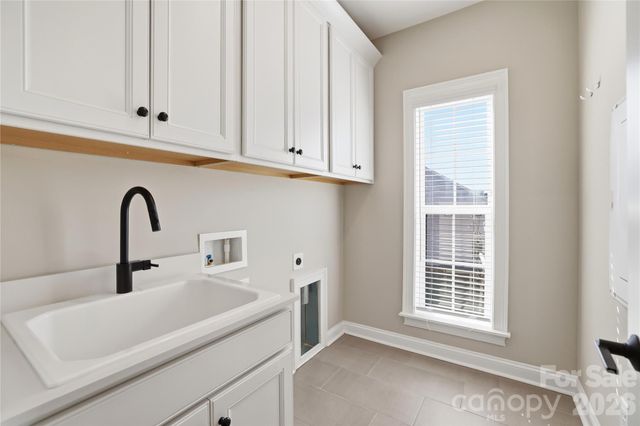 311 Emerson Avenue, Charlotte, NC 28204