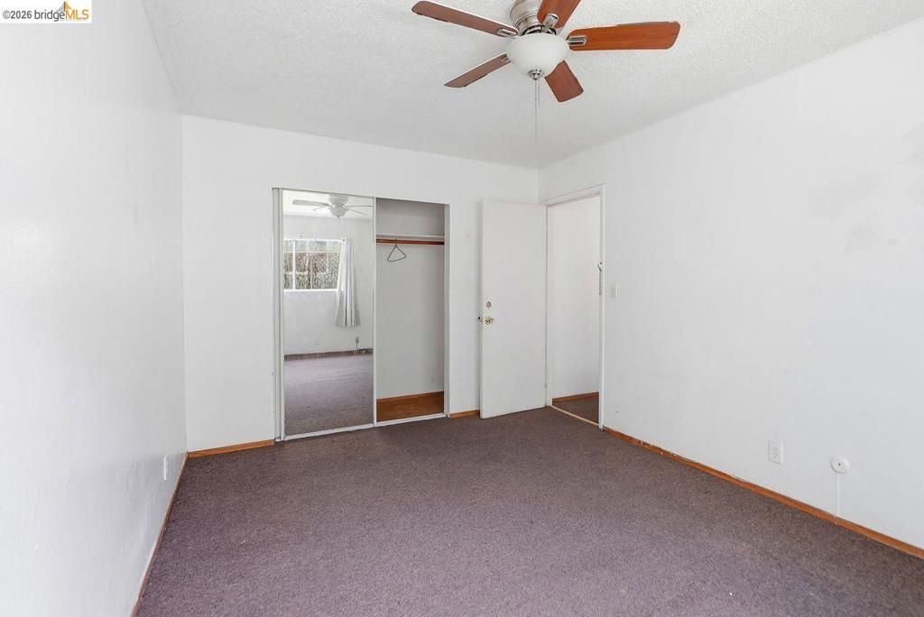 Image 11 of property listing at 933 41St St, Oakland, CA 94608