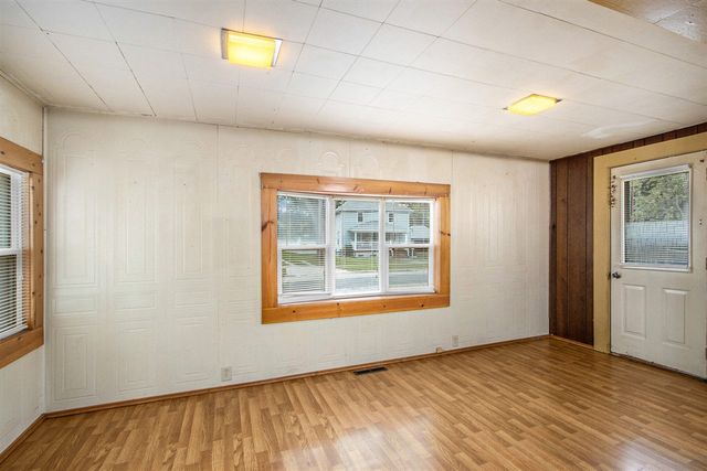 520 E Thorn Street, Hastings, MI 49058