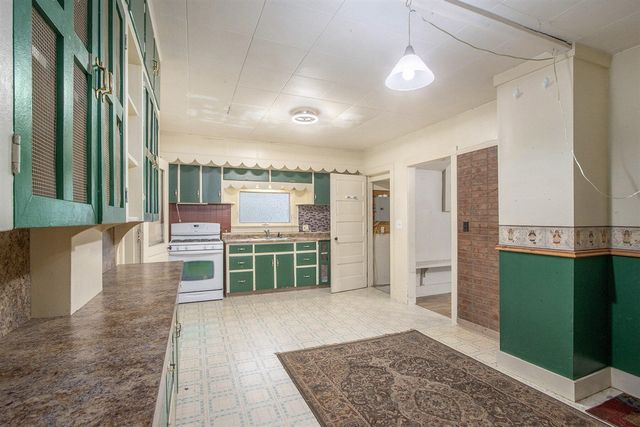 520 E Thorn Street, Hastings, MI 49058