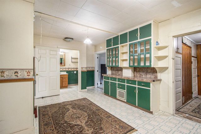 520 E Thorn Street, Hastings, MI 49058