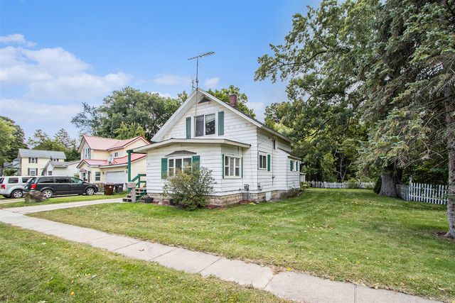 520 E Thorn Street, Hastings, MI 49058