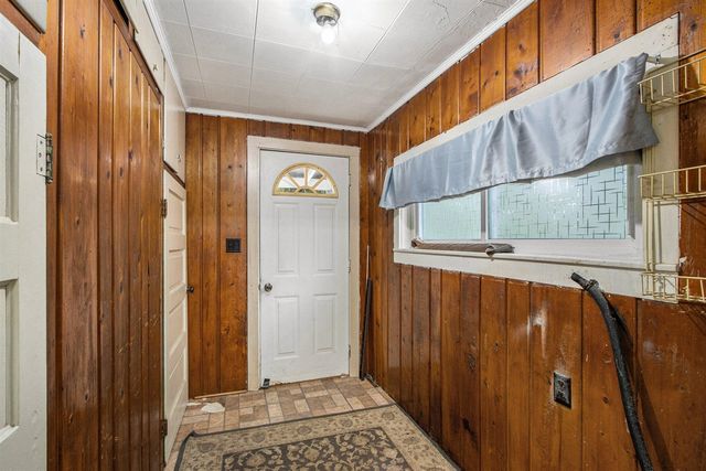 520 E Thorn Street, Hastings, MI 49058