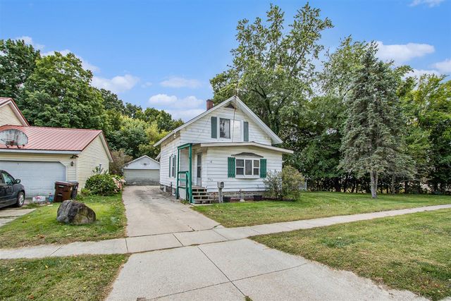 520 E Thorn Street, Hastings, MI 49058