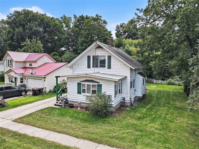 520 E Thorn Street, Hastings, MI 49058