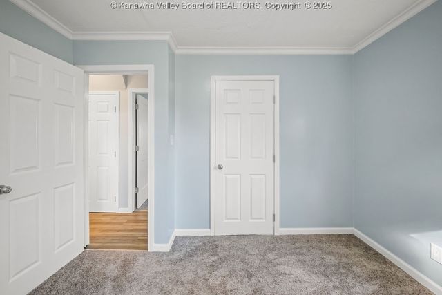 528 Medina Street, Charleston, WV 25302