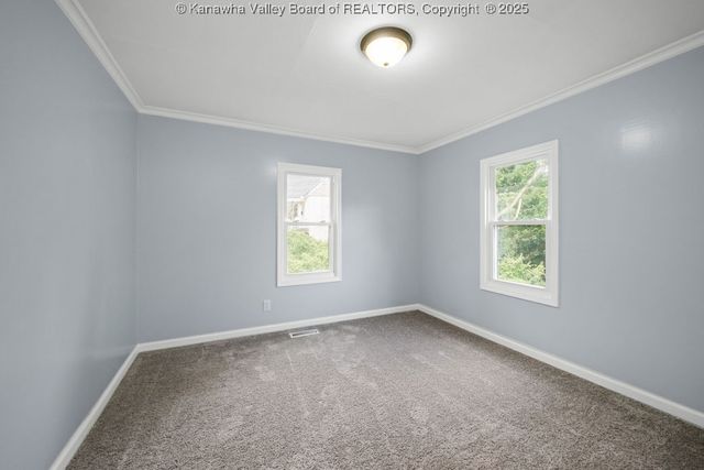 528 Medina Street, Charleston, WV 25302