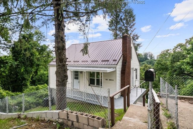 528 Medina Street, Charleston, WV 25302