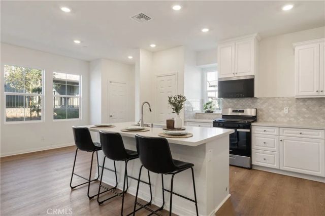 4229 E Carmel Privado, Ontario, CA 91761