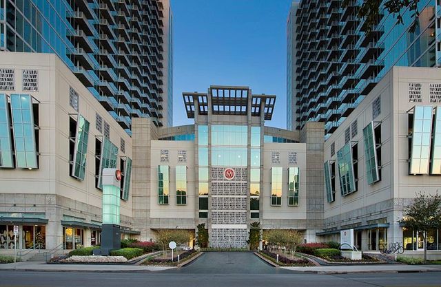 5925 Almeda Road 11508, Houston, TX 77004