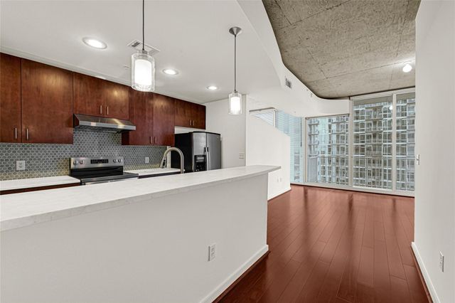 5925 Almeda Road 11508, Houston, TX 77004