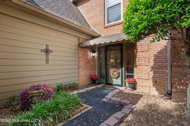 6675 Masters Drive, Olive Branch, MS 38654