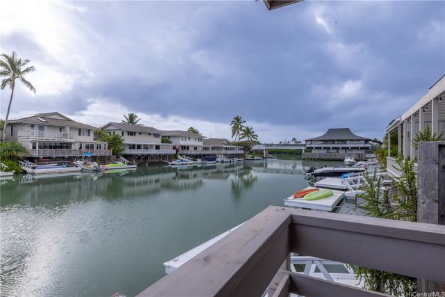 128 Opihikao Way 128, Honolulu, HI 96825