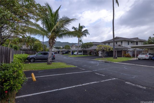 128 Opihikao Way 128, Honolulu, HI 96825