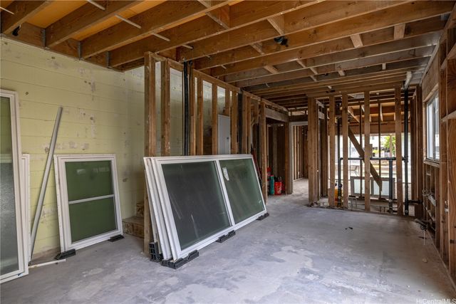 128 Opihikao Way 128, Honolulu, HI 96825