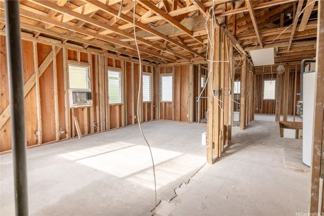 128 Opihikao Way 128, Honolulu, HI 96825