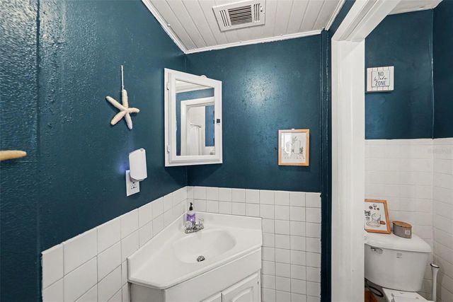 2334 TUDOR LANE, Clearwater, FL 33763