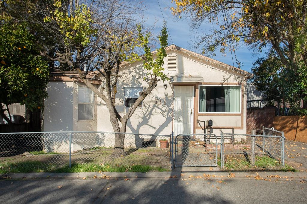 711 Ellis Way, Yuba City, CA 95991