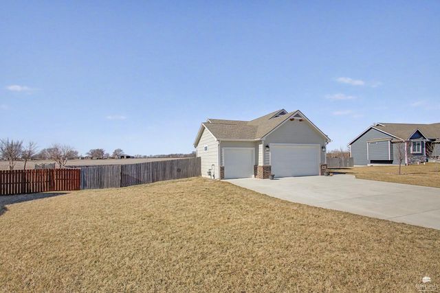 9889 Lavender Lane, Manhattan, KS 66502